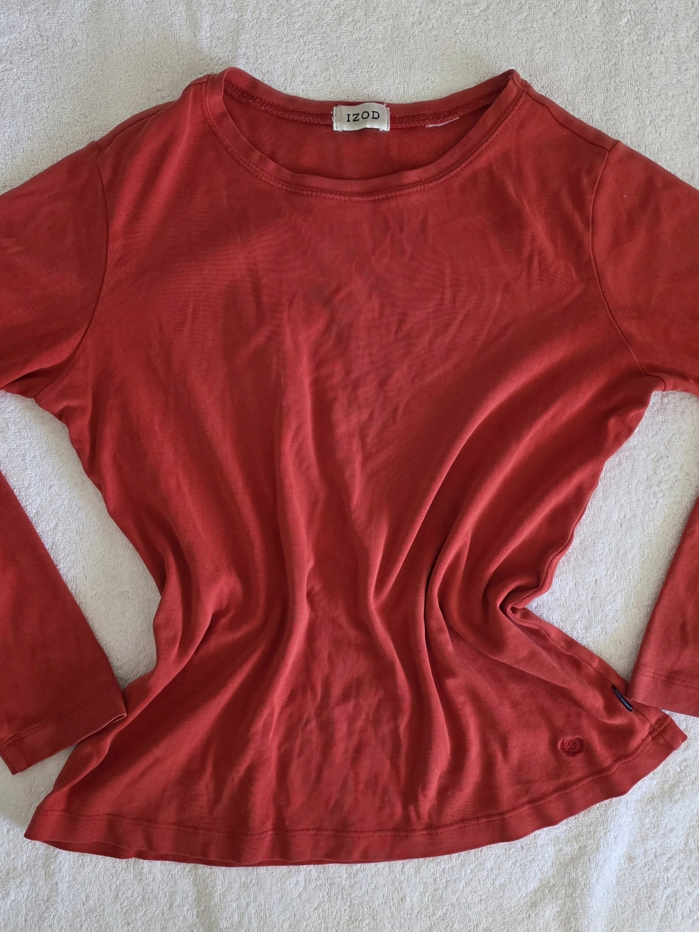 IZOD Women's Red Long Sleeve Crew Neck T-Shirt